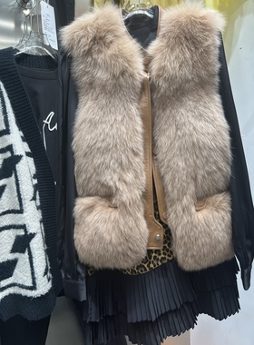 2025秋冬新款狐狸毛皮草马甲短款外套女装洋气年轻款皮毛一体背心