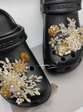 金玉满堂~重工铜丝金丝花水晶钻石鞋花适配crocs黑色洞洞鞋鞋饰
