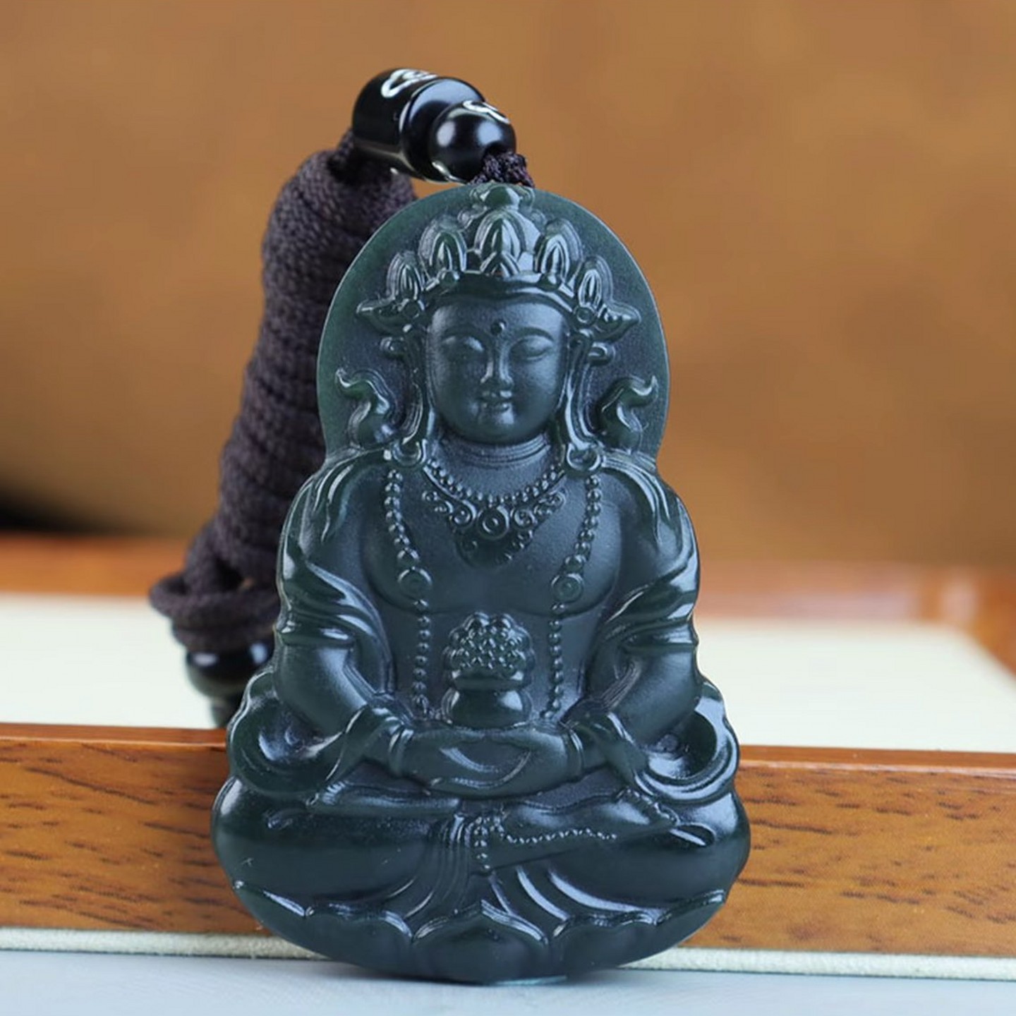 双面雕刻青玉渡母观音挂件