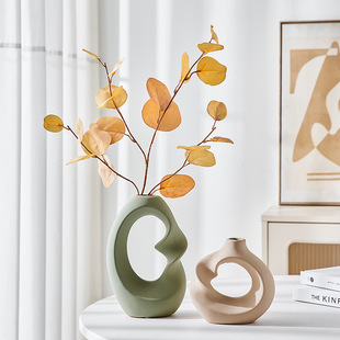 北欧风简约扭扭陶瓷花瓶摆件客厅插花仿真花桌面装饰品轻奢高级感