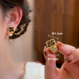 秋冬豹纹花朵珍珠前后戴耳环复古港风气质轻奢小众高级感耳钉耳饰