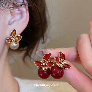 银针复古风仿珍珠滴油花朵耳钉法式 气质耳环小众高级感耳饰女 时尚