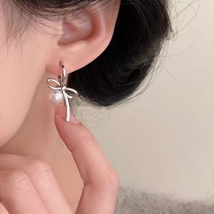 爆款 蝴蝶结珍珠耳钉2025新款 高级感轻奢耳环耳饰夏 法式 芭蕾女孩