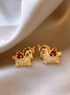 本命年微镶红色小飞马耳钉女小众轻奢高级感耳环气质独特百搭耳饰