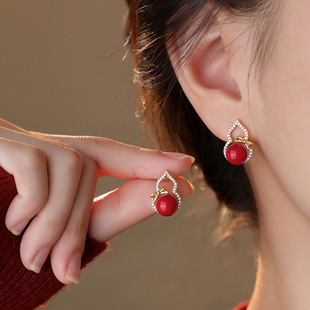 新中式 耳环精致百搭设计感耳饰女 银针镶钻葫芦耳钉中国风轻奢时尚