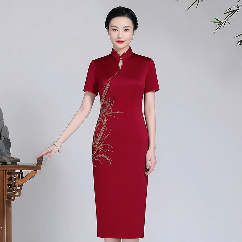 妈妈参加儿子婚礼的衣服旗袍准婆婆礼服时尚妈妈婚宴高贵洋气喜服