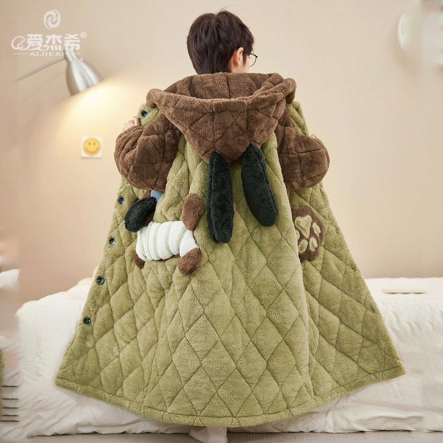 三层夹棉儿童睡衣冬季珊瑚绒男童睡袍男孩加厚款长款法兰绒家居服