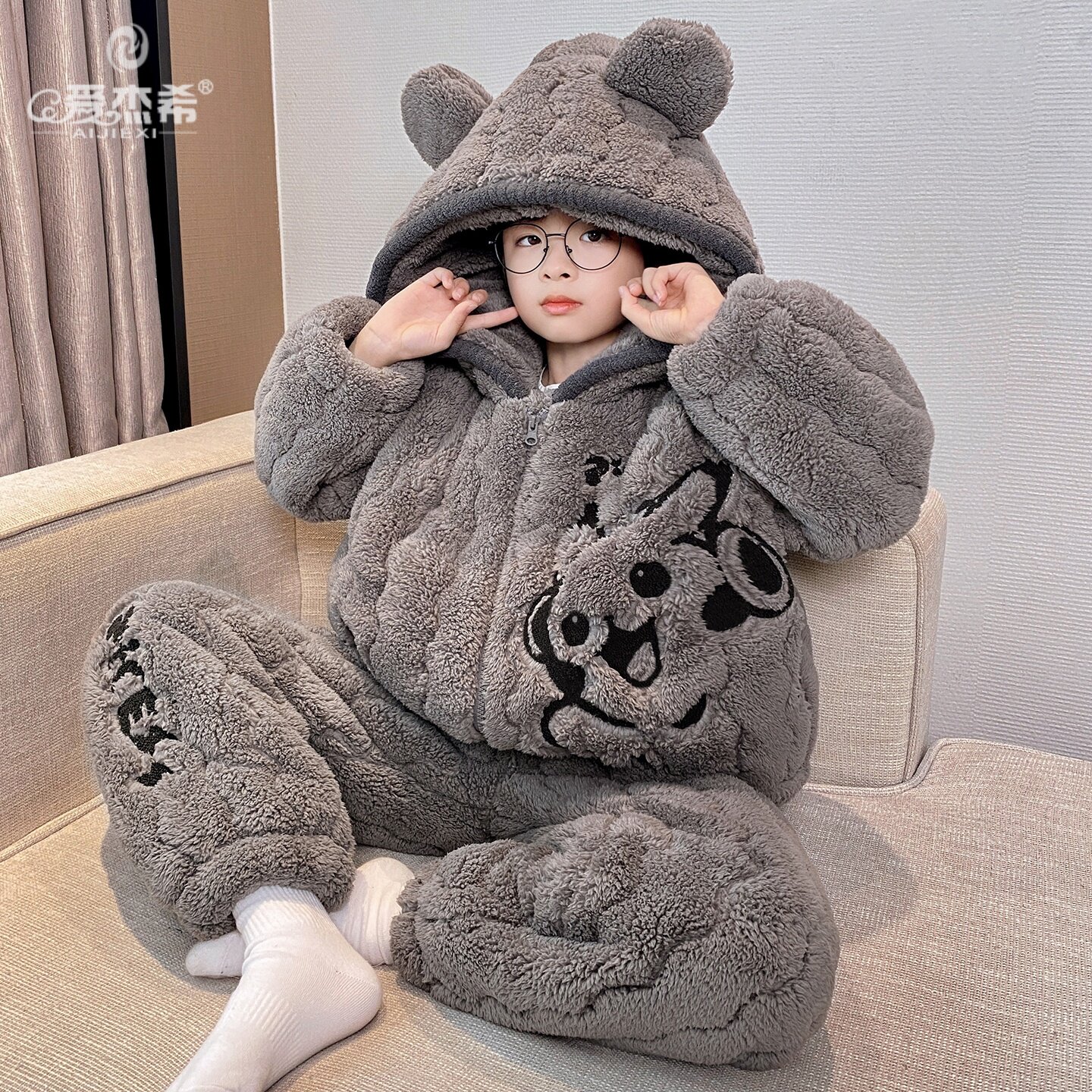 三层夹棉珊瑚绒秋冬款带帽睡衣