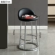 57 High Hat Seat Black Frame против кресла красоты