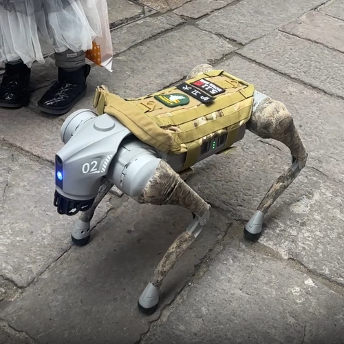 宇树机器狗马甲Go2云深处绝影智元D1机器狗背部战术马甲迷彩服