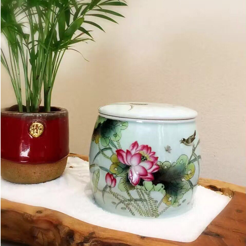 貴和祥粉彩茶葉罐