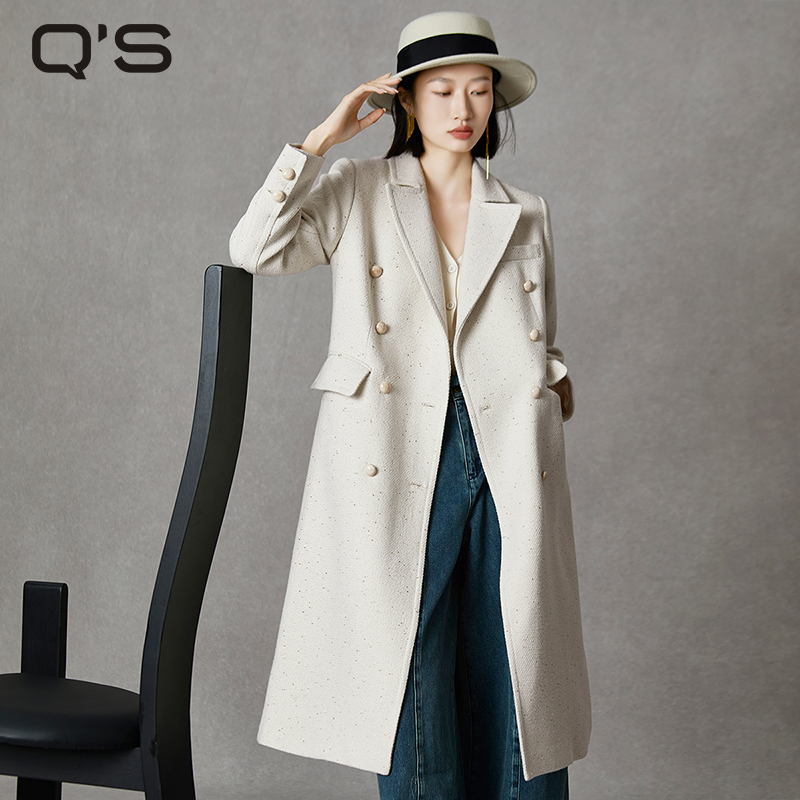 QS秸熙小香风西服大衣