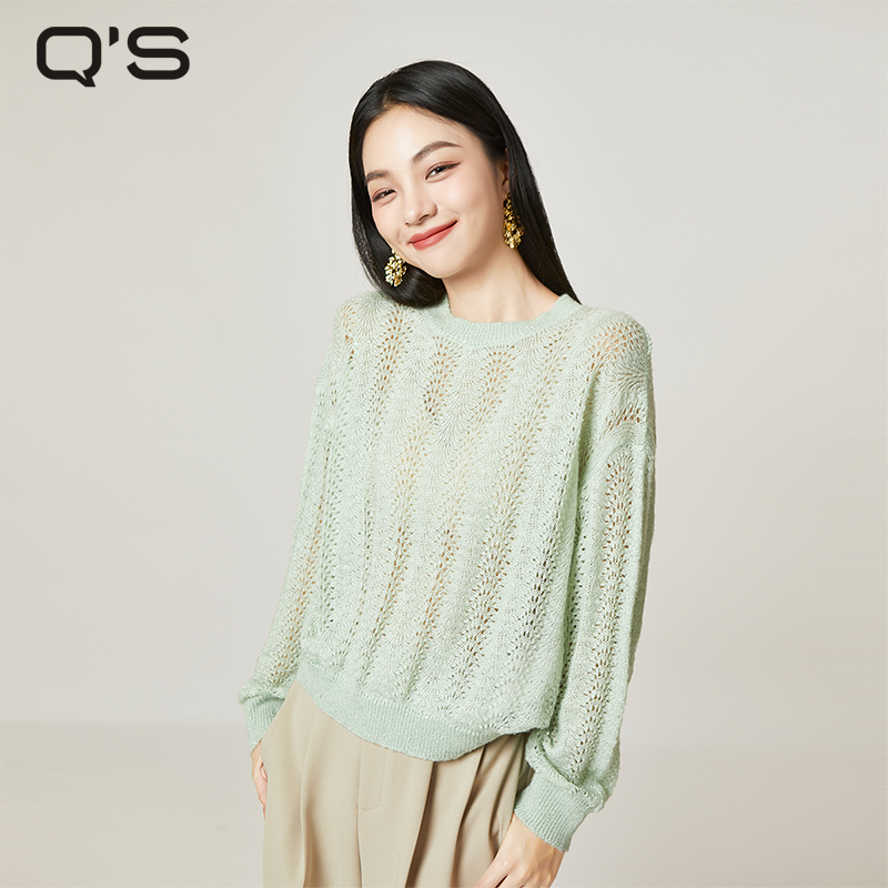 QS秸熙纯色镂空针织衫