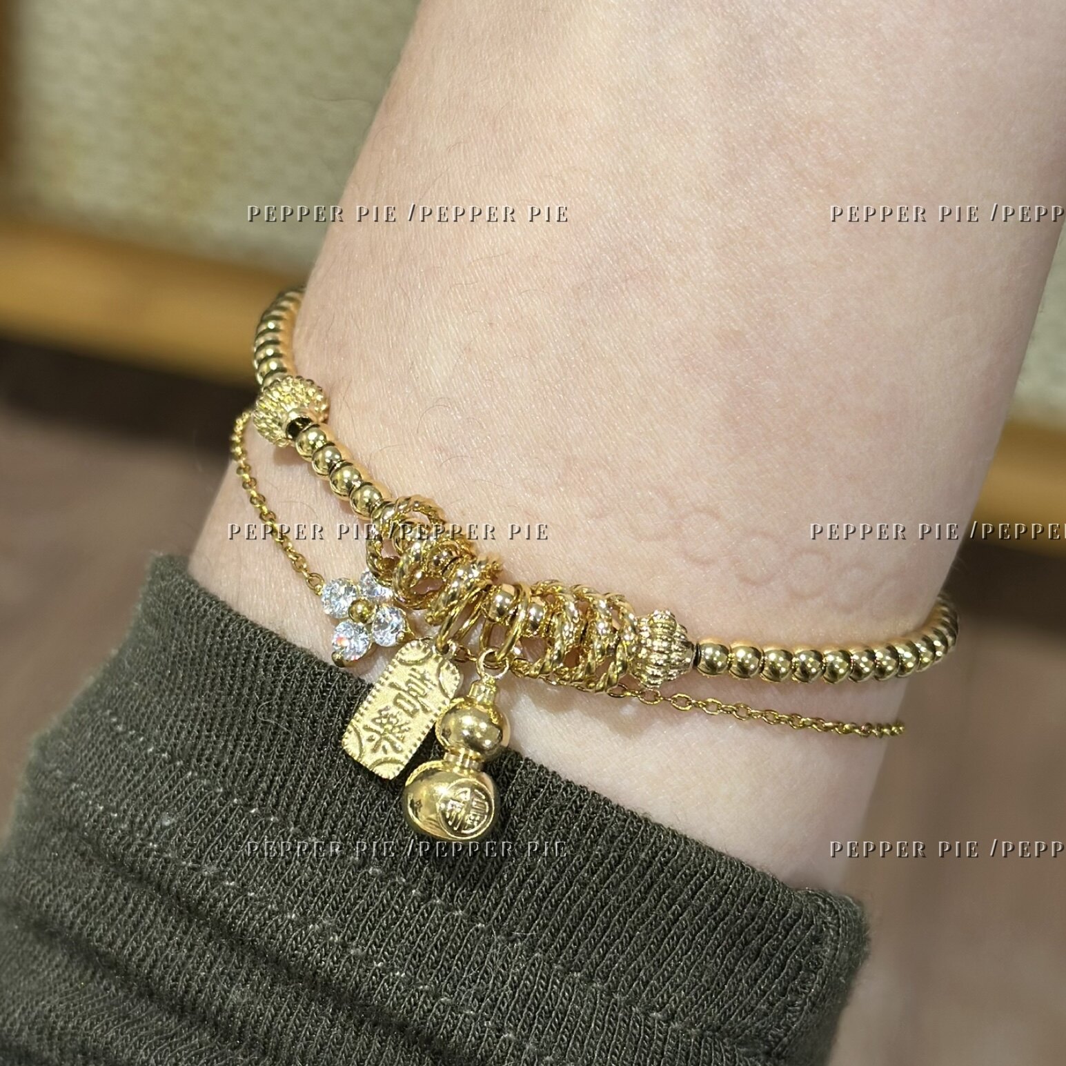 辣椒派 不用摘钛钢环保镀金新中式盘缠串珠无事牌手链女 喜乐葫芦