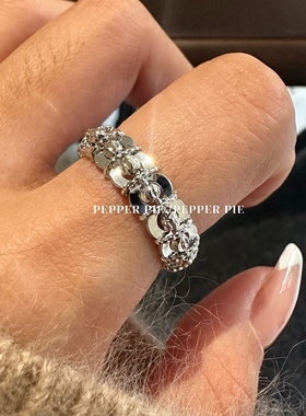 辣椒派早春设计款纯手工镭射珠珠造型戒指女 银色ins小众设计款