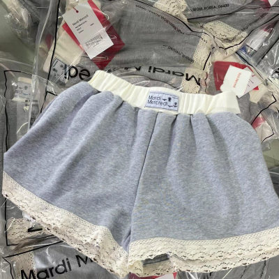 灰色蕾丝花边短裤女春季新款小个