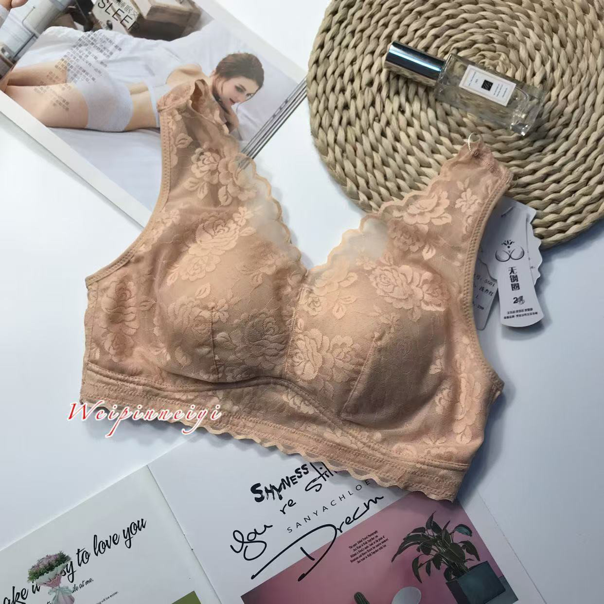 蕾丝宽带无钢圈文胸美背胸罩健康养护内衣女聚拢大胸显小薄款
