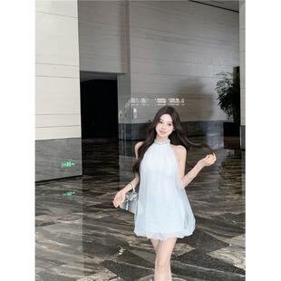 重工镶钻挖肩挂脖无袖连衣裙女夏季网纱宽松短裙辣妹白色a字裙子