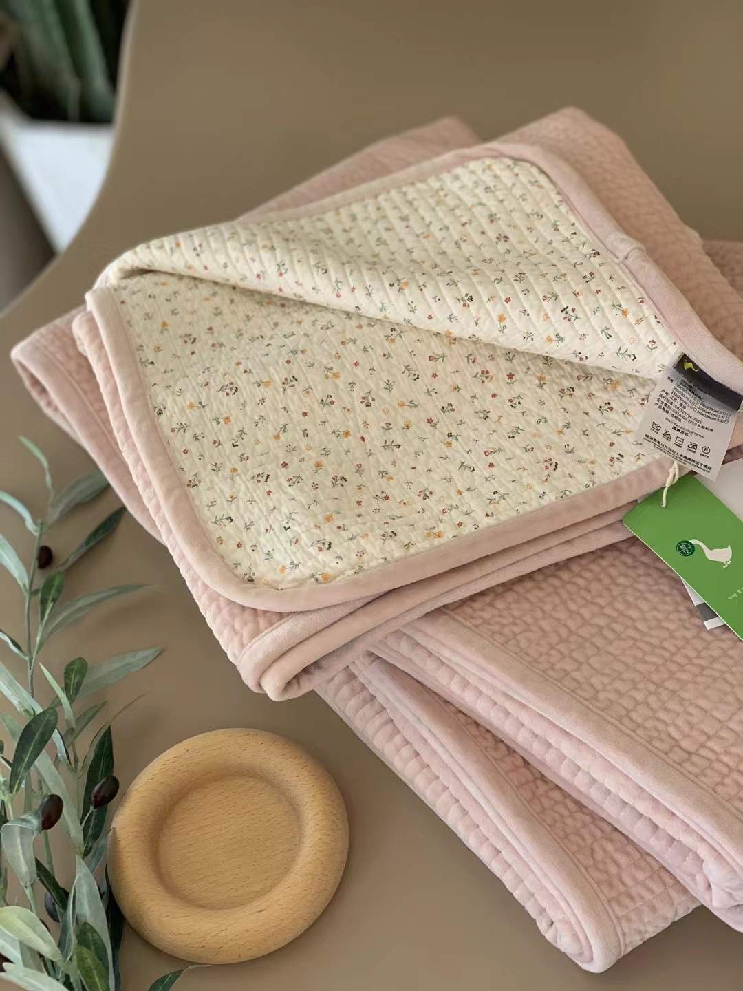 韩国大鹅秋冬加厚床盖单件纯棉加绒绗缝夹棉床单全棉榻榻米床盖