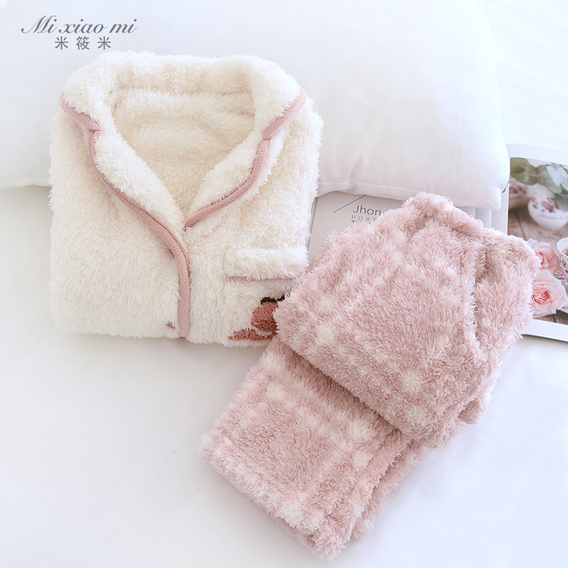 可爱米粒绒秋冬睡衣套亲肤保暖