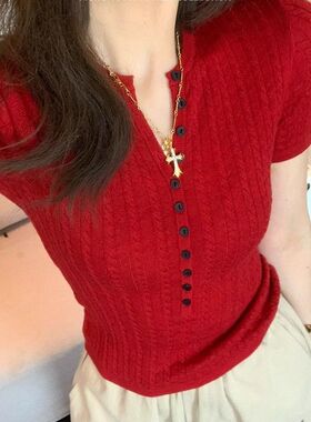 韩版新款红色短袖时尚半扣针织衫百搭显瘦女夏季设计感V领上衣潮