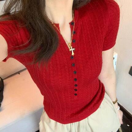 韩版新款红色短袖时尚半扣针织衫百搭显瘦女夏季设计感V领上衣潮