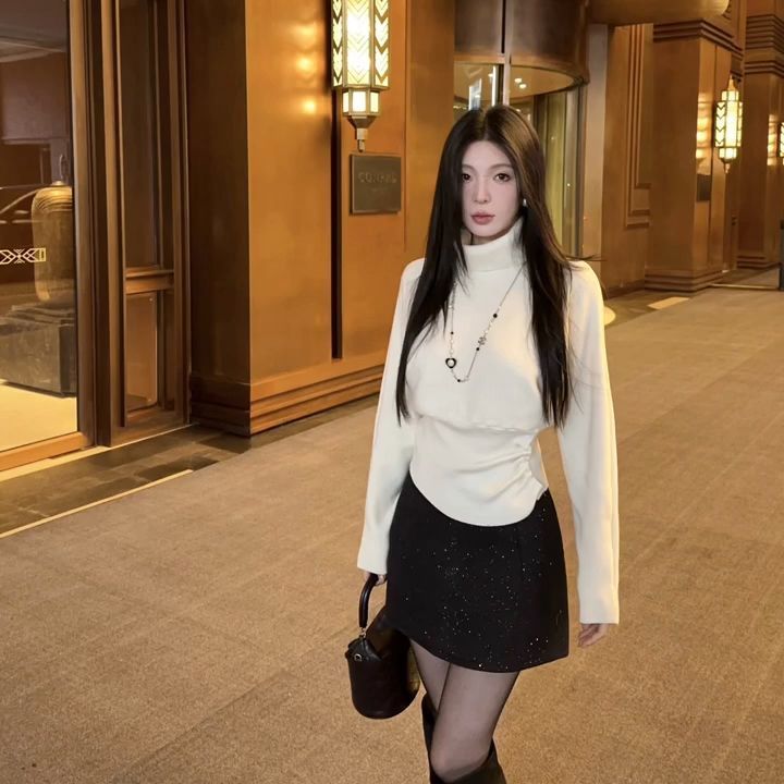 秋冬新款白色高领长袖针织衫女收腰套头高级感气质内搭打底上衣潮