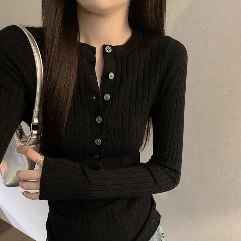 韩版修身短款半开领纽扣长袖针织衫女春季新款百搭显瘦打底上衣潮