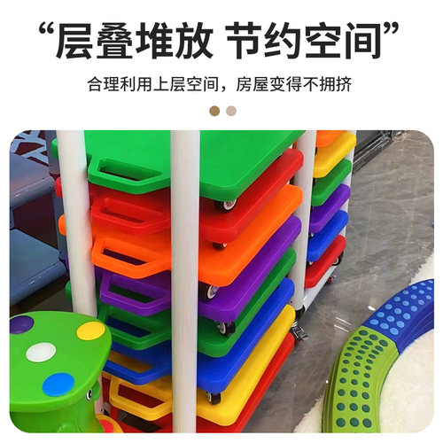 幼儿园收拾储物柜收纳架