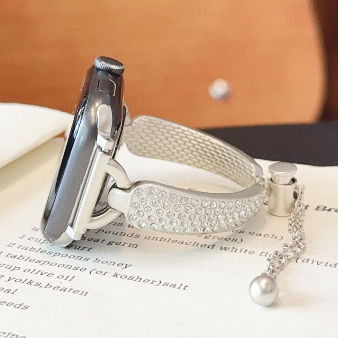 镶钻高级感金属手镯S11小众iwatch表带适用S10苹果SE手表星光色S9