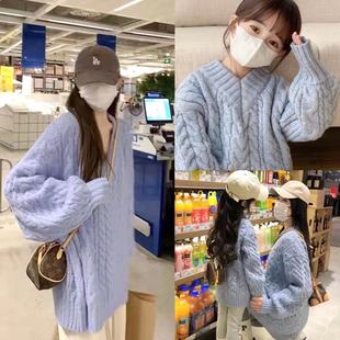 特别不一样的高级亲子装中长款加厚奶蓝色毛衣母女冬款高端针织衫