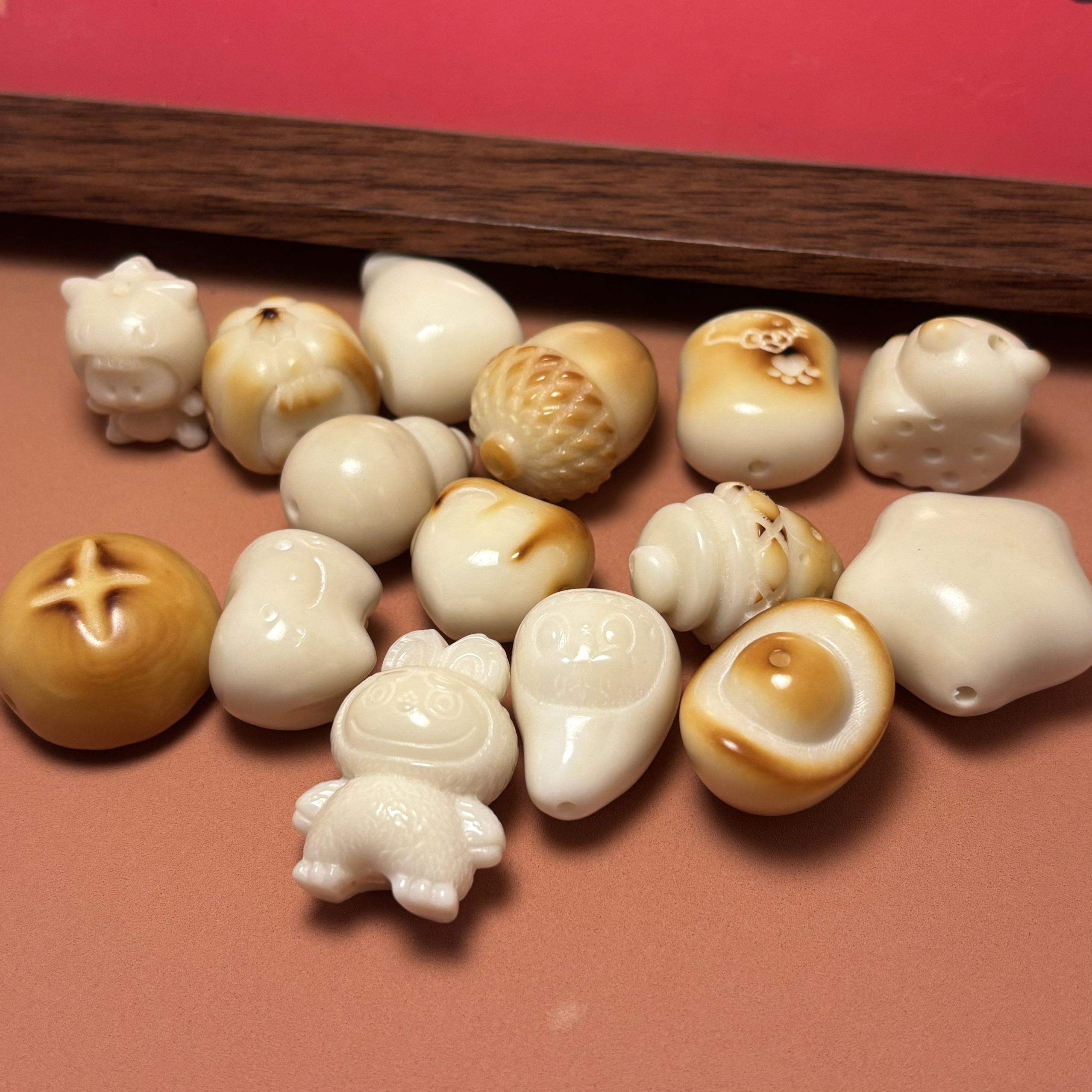 天然象牙果雕刻拉布布元宝多妹面包爱心松果三通文玩配饰配件