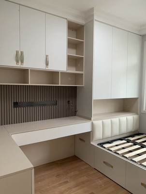 深圳香港东莞广州惠州全屋定制工厂榻榻米带排骨架书桌书柜衣柜