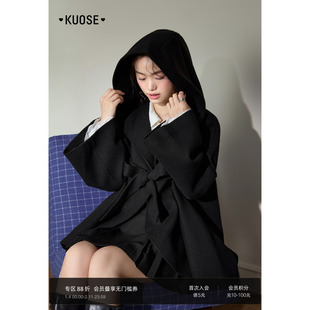 阔色斗篷披风呢子大衣短款女2025秋冬季新款黑色披肩连帽毛呢外套