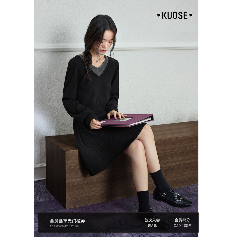 赫本风v领收腰长袖连衣裙女