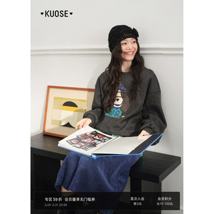 阔色黑灰色设计感小狗印花加绒卫衣女2026春季 圆领短上衣秋冬 新款