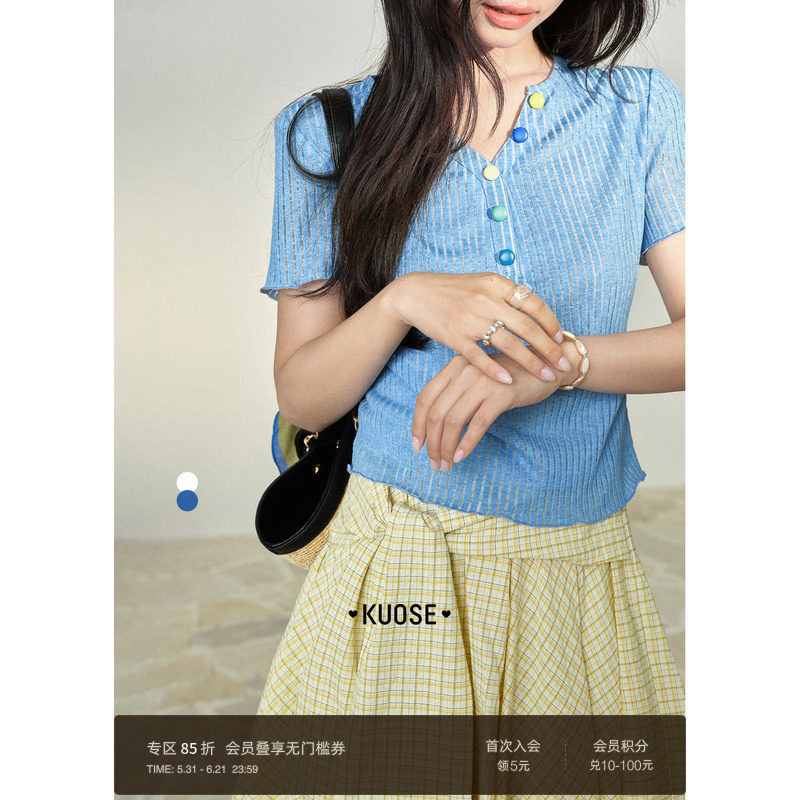 阔色蓝色气质短款上衣女2026夏季新款设计感白色短袖修身显瘦t恤