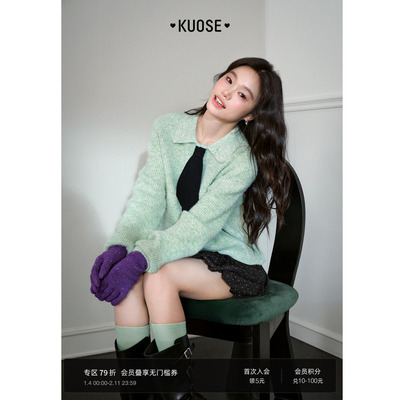 绿色领结毛衣宽松翻领针织衫