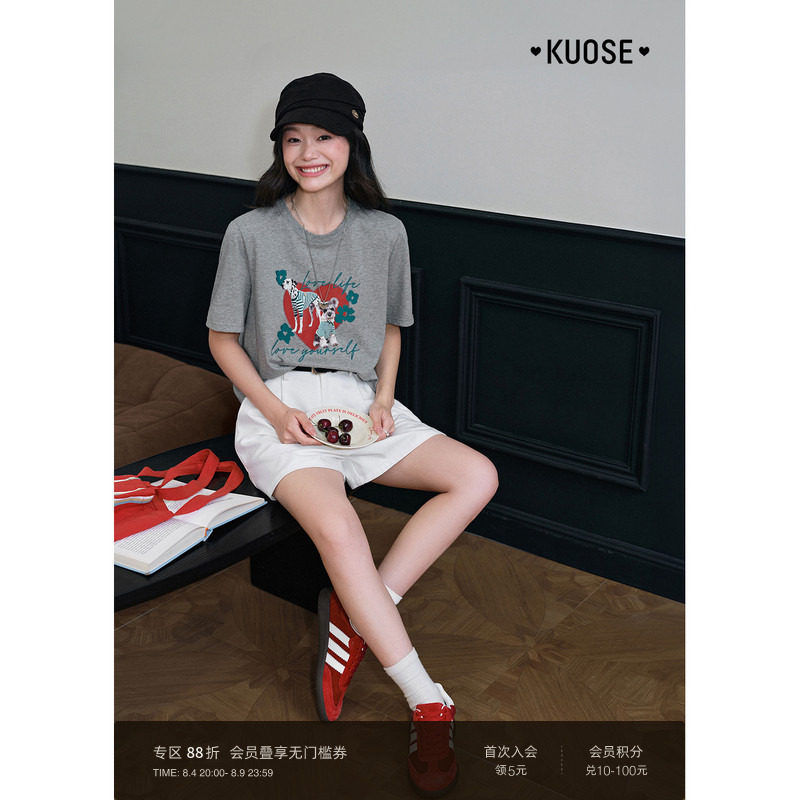阔色美式复古小狗印花t恤女2026夏季新款穿搭灰色正肩半袖上衣
