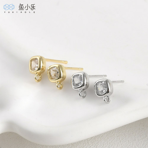 铜镀真金保色正方锆石竖吊耳钉