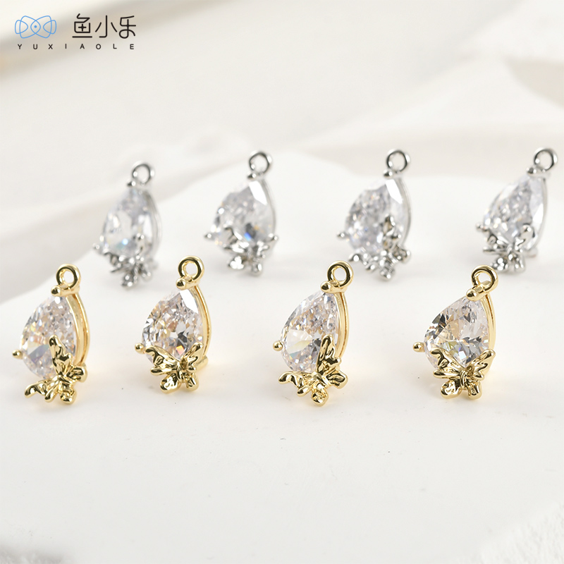 铜镀金保色小蝴蝶白锆水滴吊坠