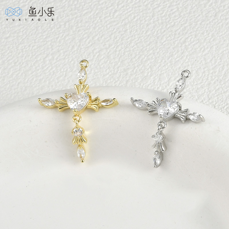 铜镀14k金镶锆石爱心十字架吊坠