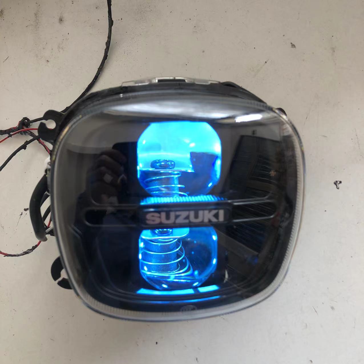 适用于本田NWF125大灯改装 铃木us125t大灯LED透镜天使恶魔眼总成