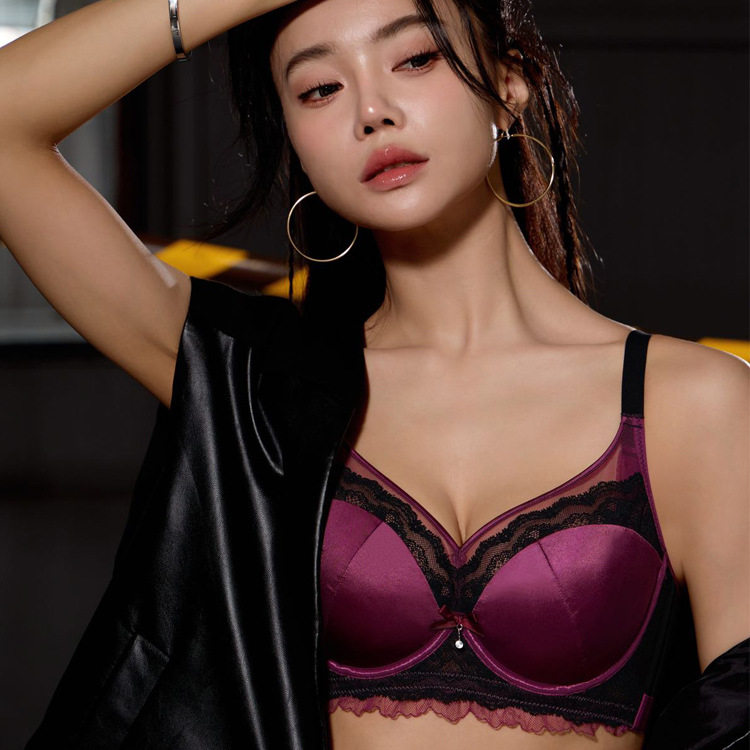ILUC性感波浪蕾丝缎面内衣兔耳朵显胸小记忆软钢圈上托侧收文胸罩