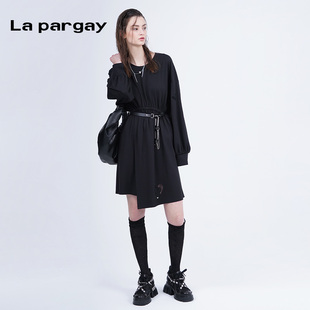 裙子 黑色休闲长袖 纳帕佳套头圆领收腰开衩连衣裙2024春夏新款 女式