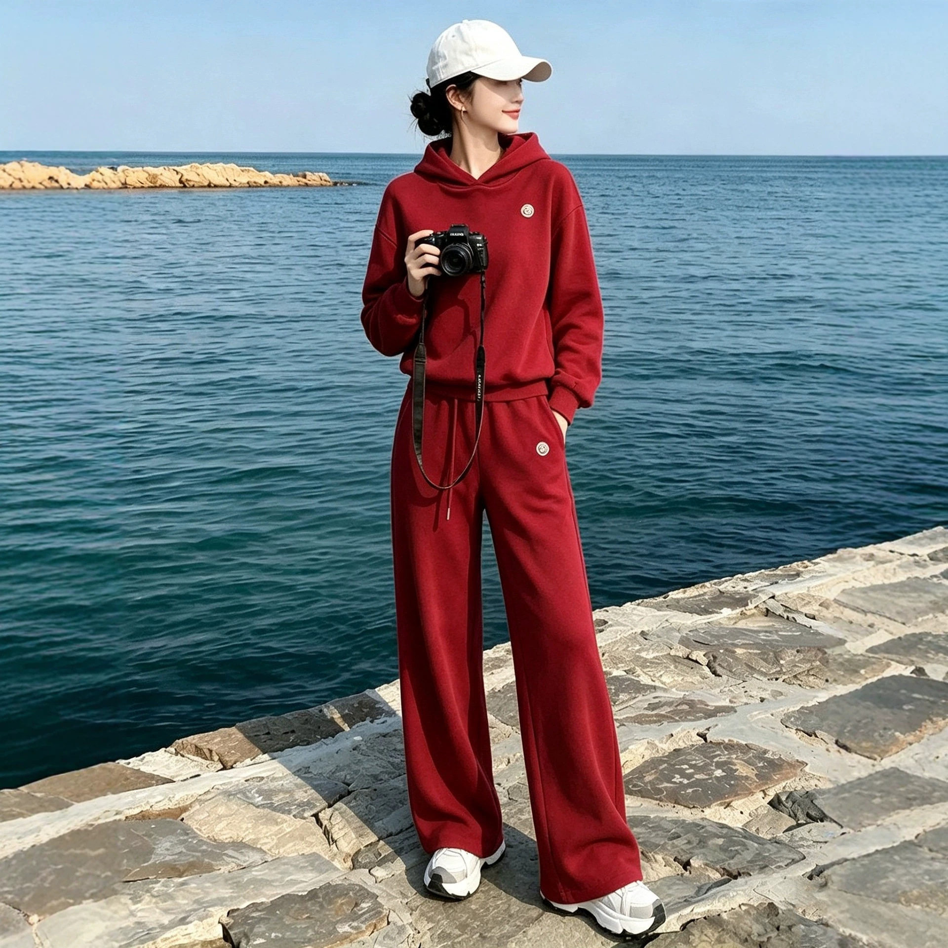 加绒酒红色休闲运动套装女秋季新款洋气显瘦连帽卫衣阔腿裤两件套