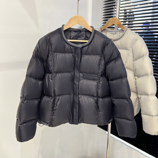 2025冬季新款90白鸭绒洋气圆领泡芙羽绒服女短款保暖宽松韩版外套