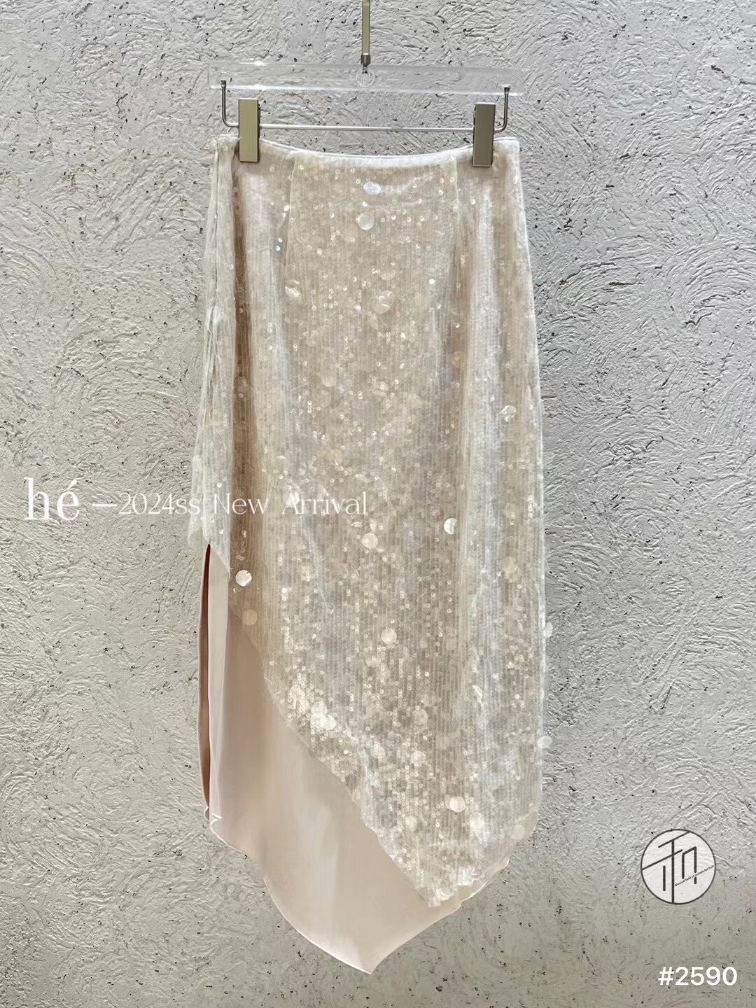 一眼倾心～温婉淑女气质立体亮片肌理不规则设计半身裙