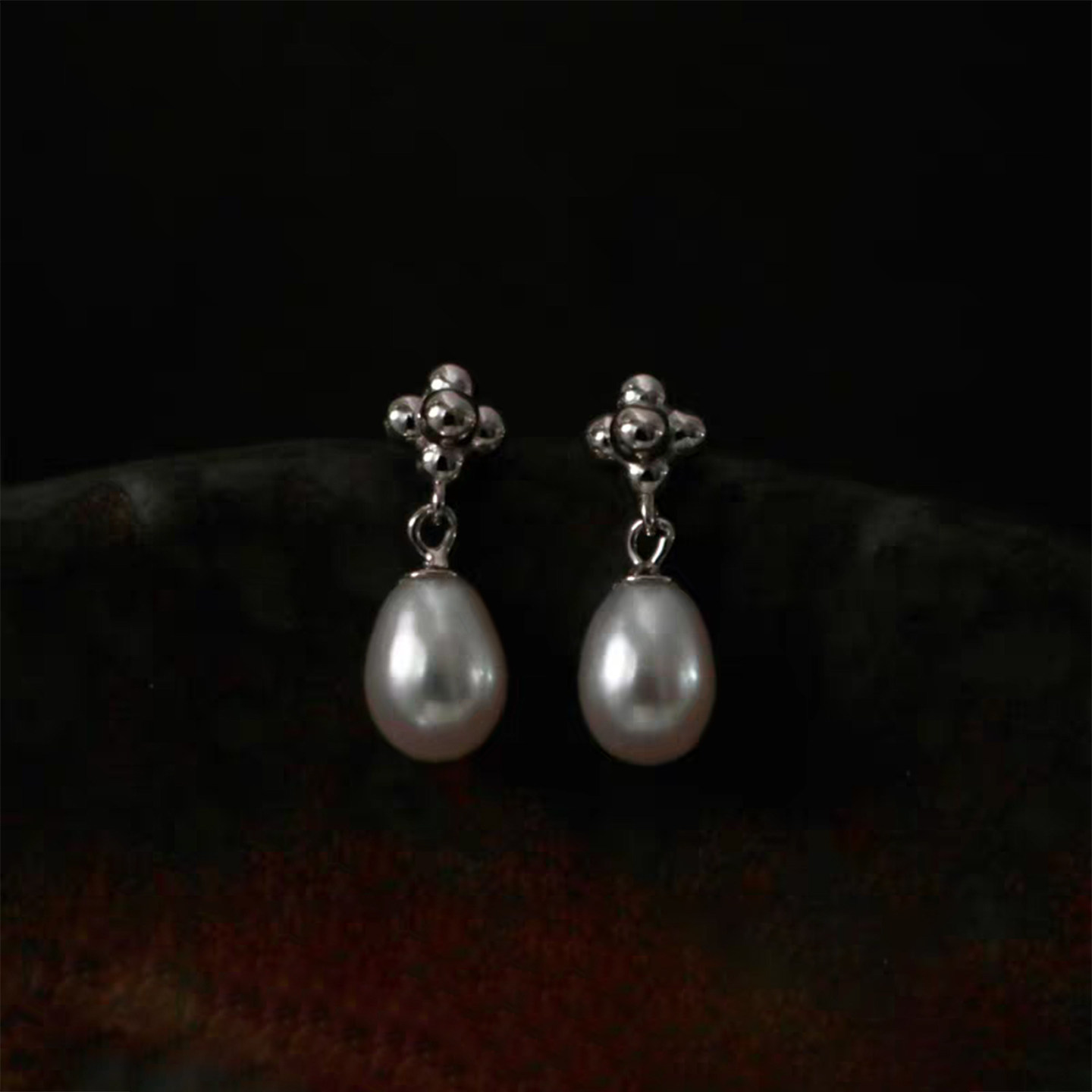 【露水】天然淡水珍珠耳钉女款 水滴设计时尚小众精致款耳环耳饰,珠宝/钻石/翡翠,耳饰,淘宝优惠券,粉丝福利购,淘宝优惠卷