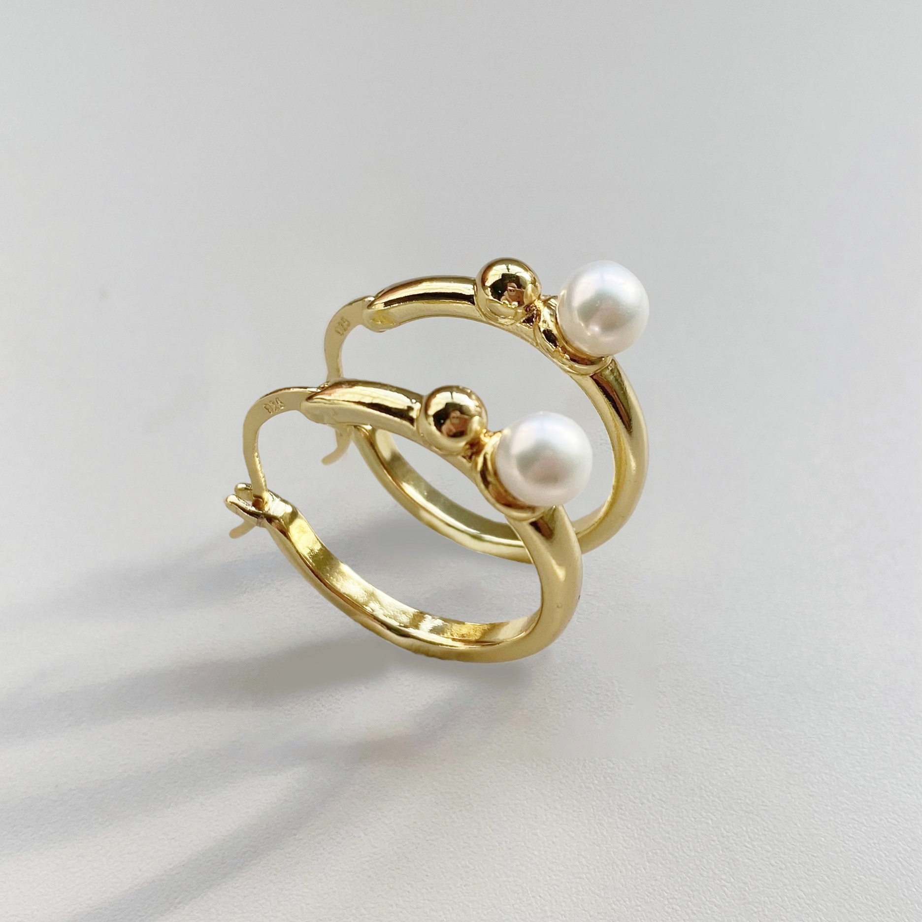 【引阳】天然淡水珍珠耳环女款 正圆金色精致简约通勤款圆满耳扣